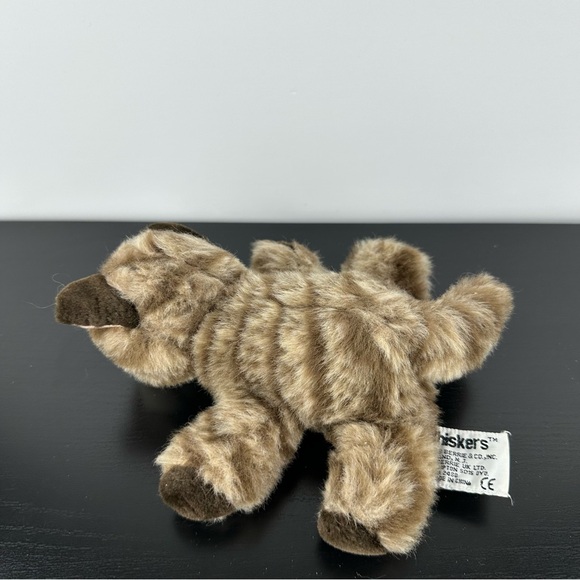 Russ Berrie Whiskers the Cat Plush Stuffed Animal Brown Tabby Kitty 7" Vintage - Picture 3 of 6